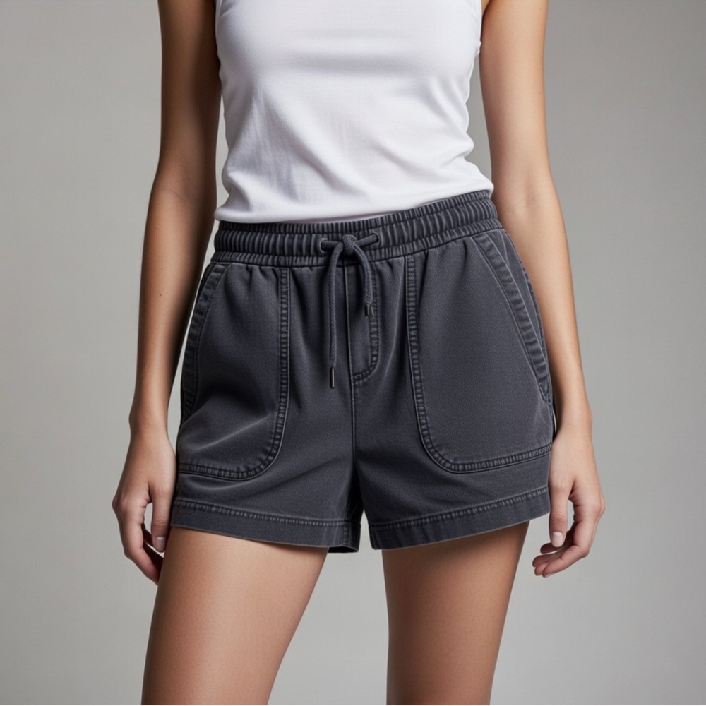 ATHELTA 8 Women's Gray Casual Shorts (B5526)